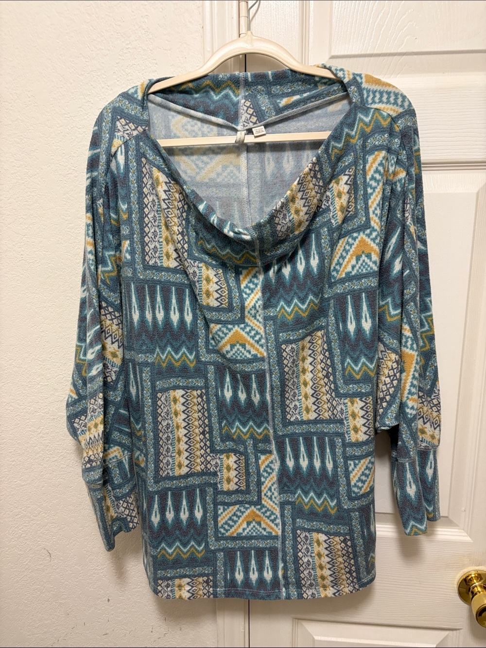 Blue Geometric Print Women's Top